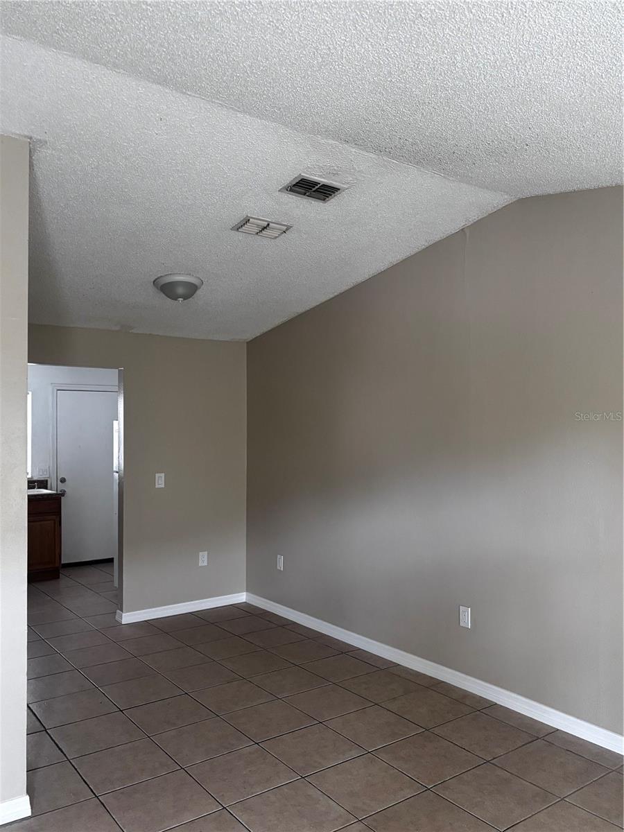 5529 La Salle Court, FL