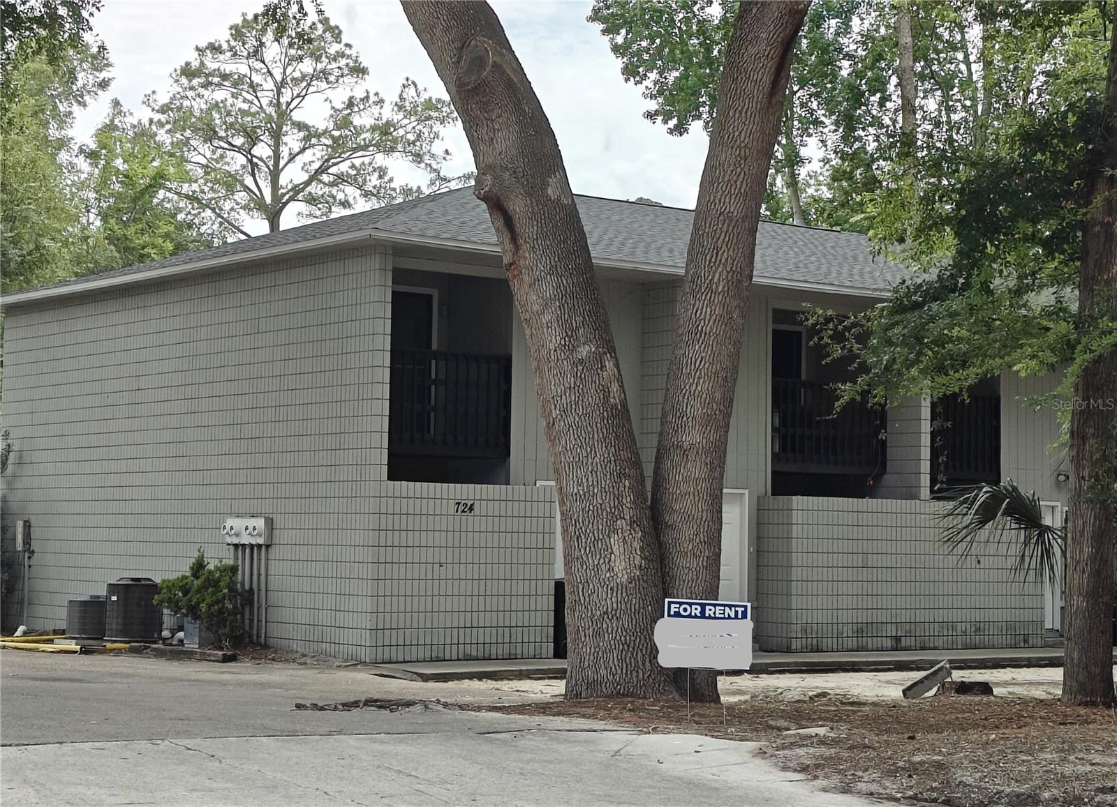 724 68th Terrace, FL