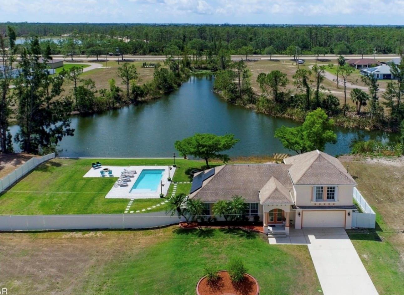 2012 33rd Lane, FL