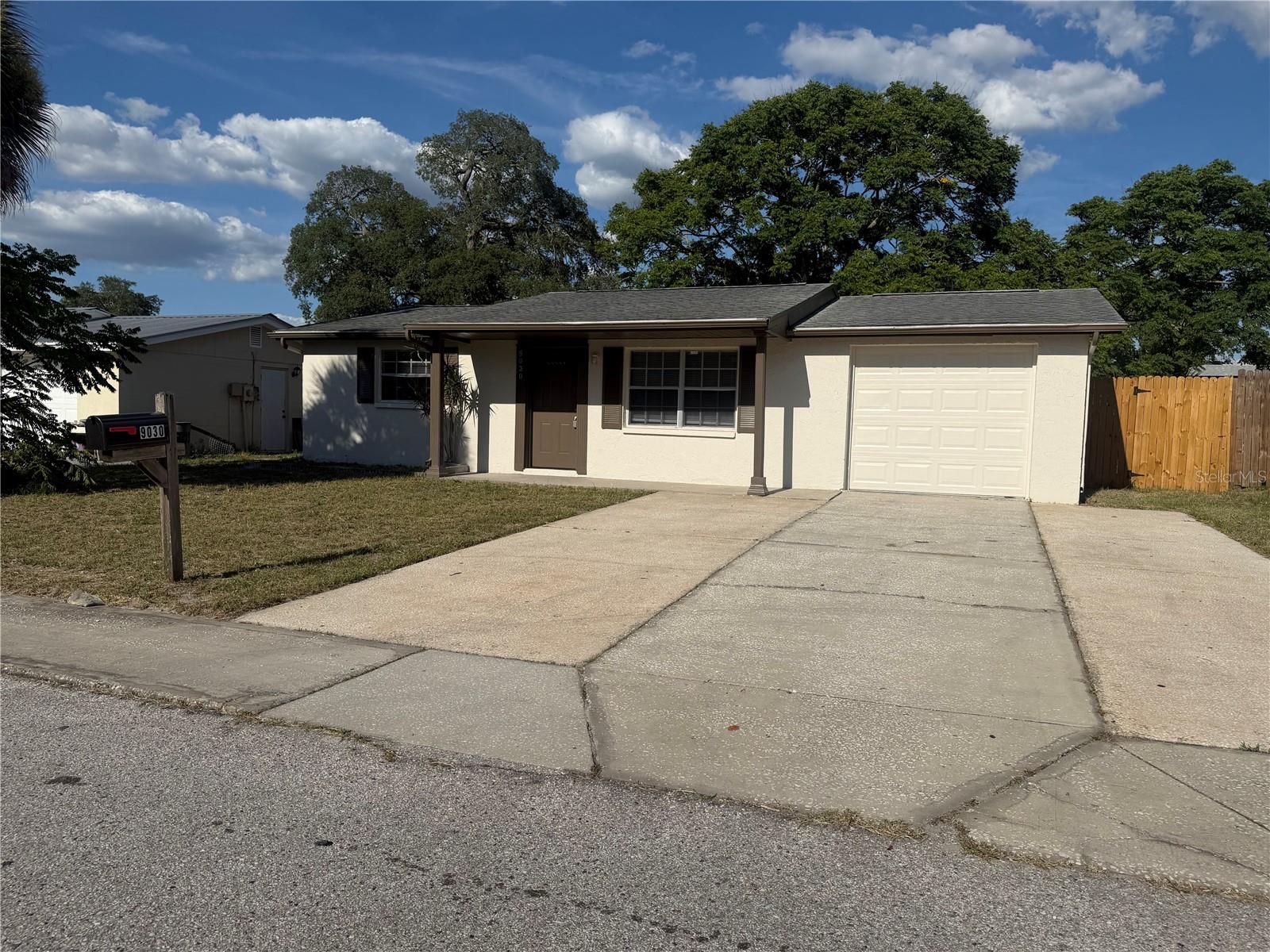 9030 Gray Fox Lane, FL