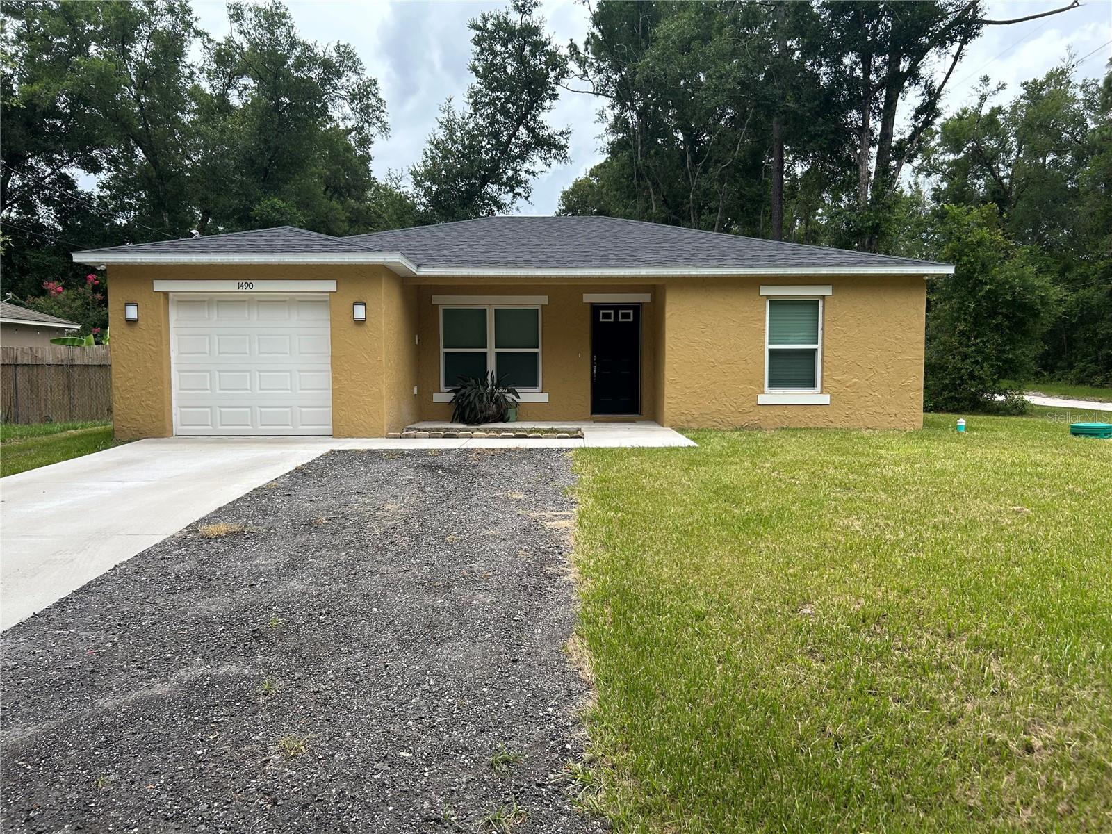 1490 2nd Street, FL