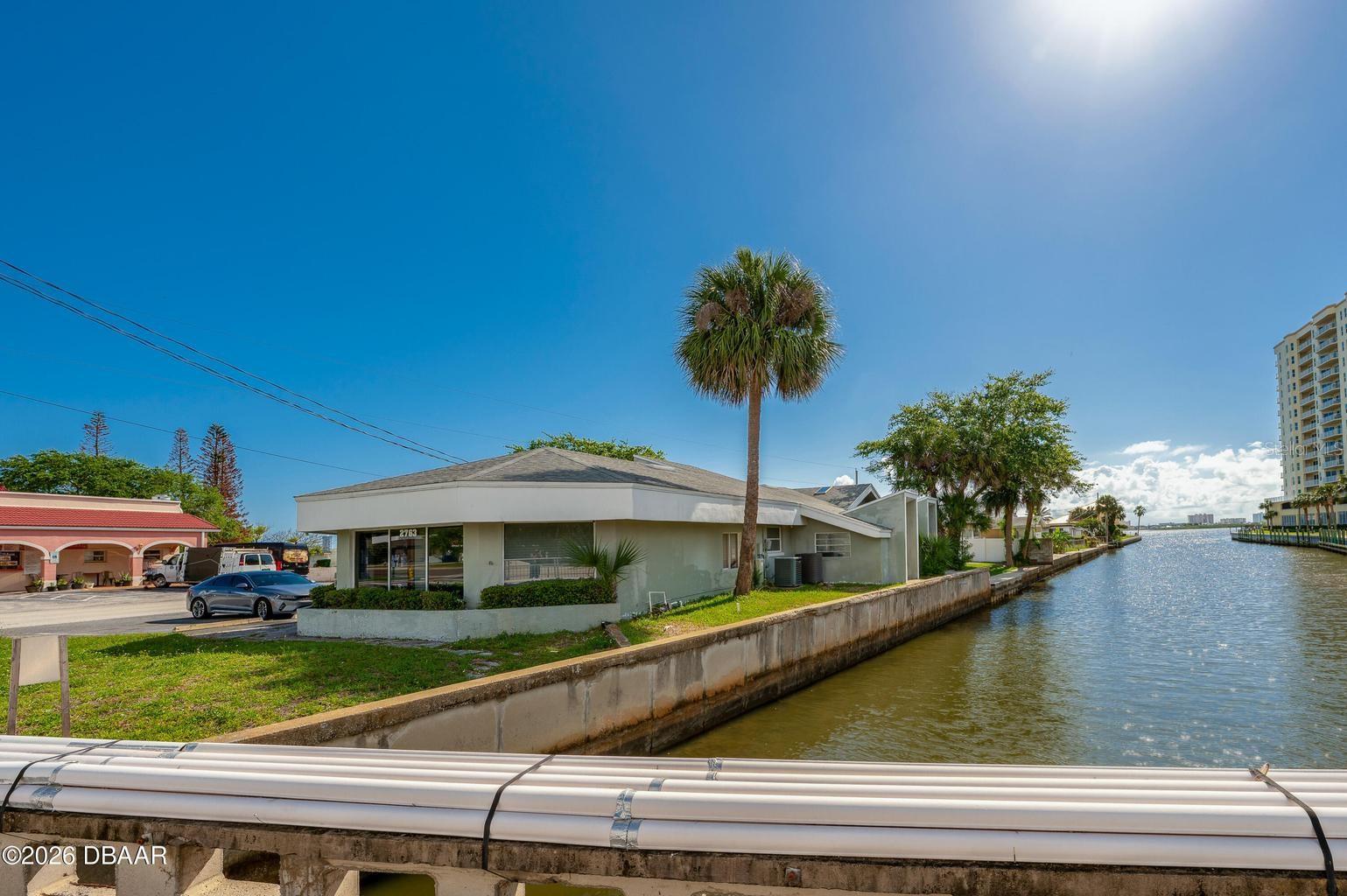 2763 Ridgewood Avenue, FL