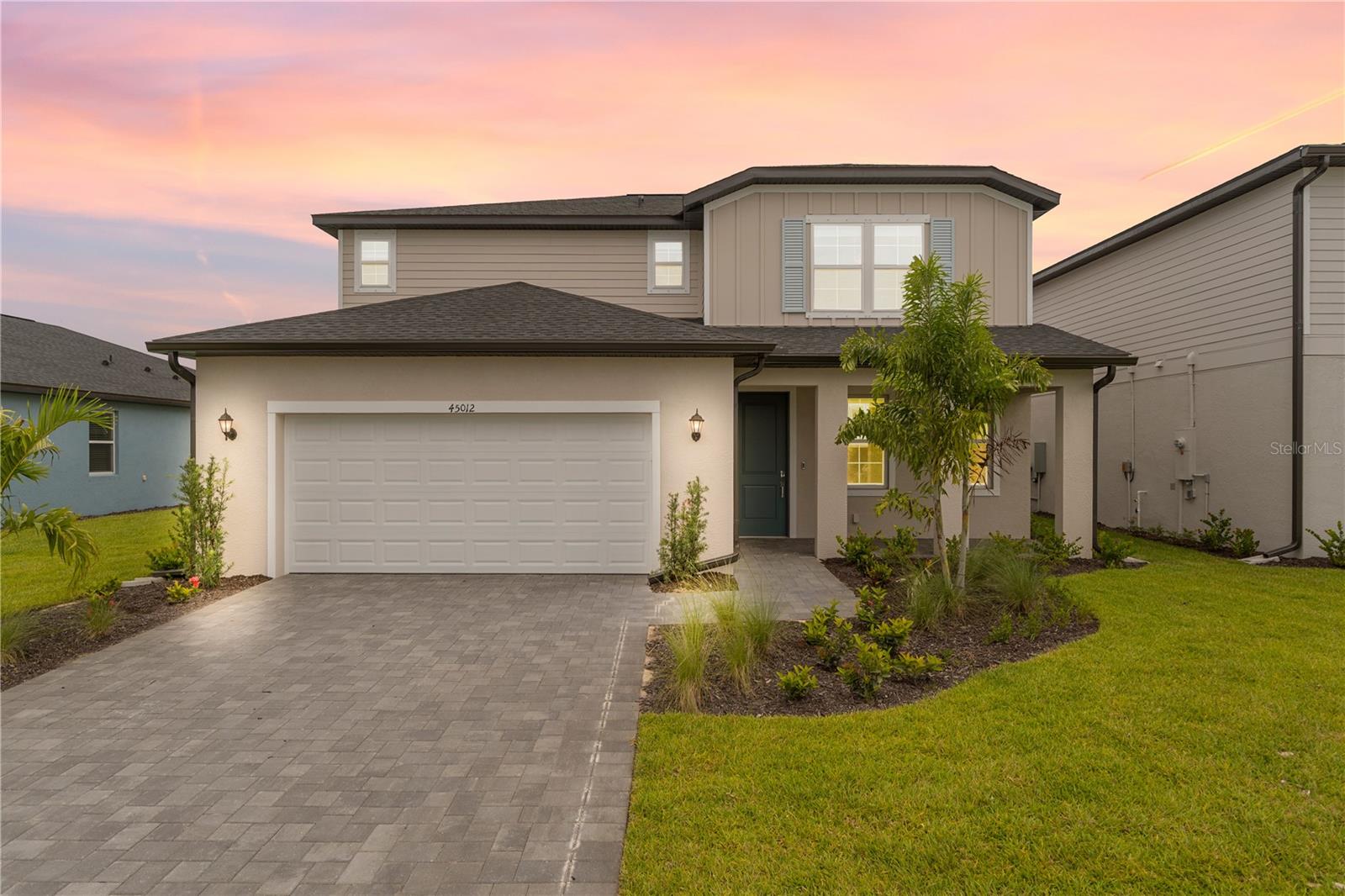 45012 Pipevine Circle, FL