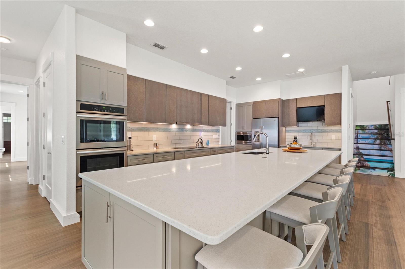 381 Nolane Lane, FL