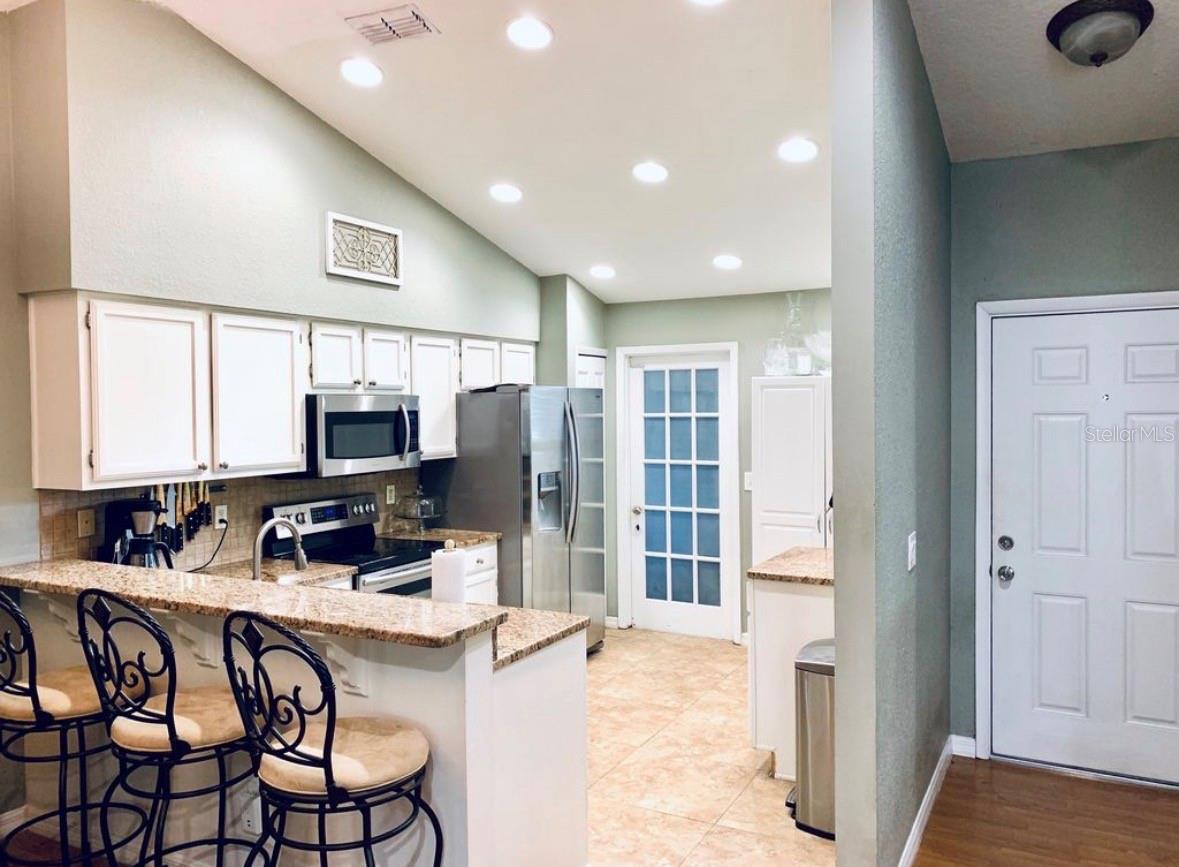 7333 Radiant Circle, FL