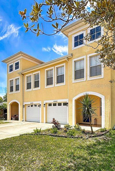 648 Norfolk Street, FL