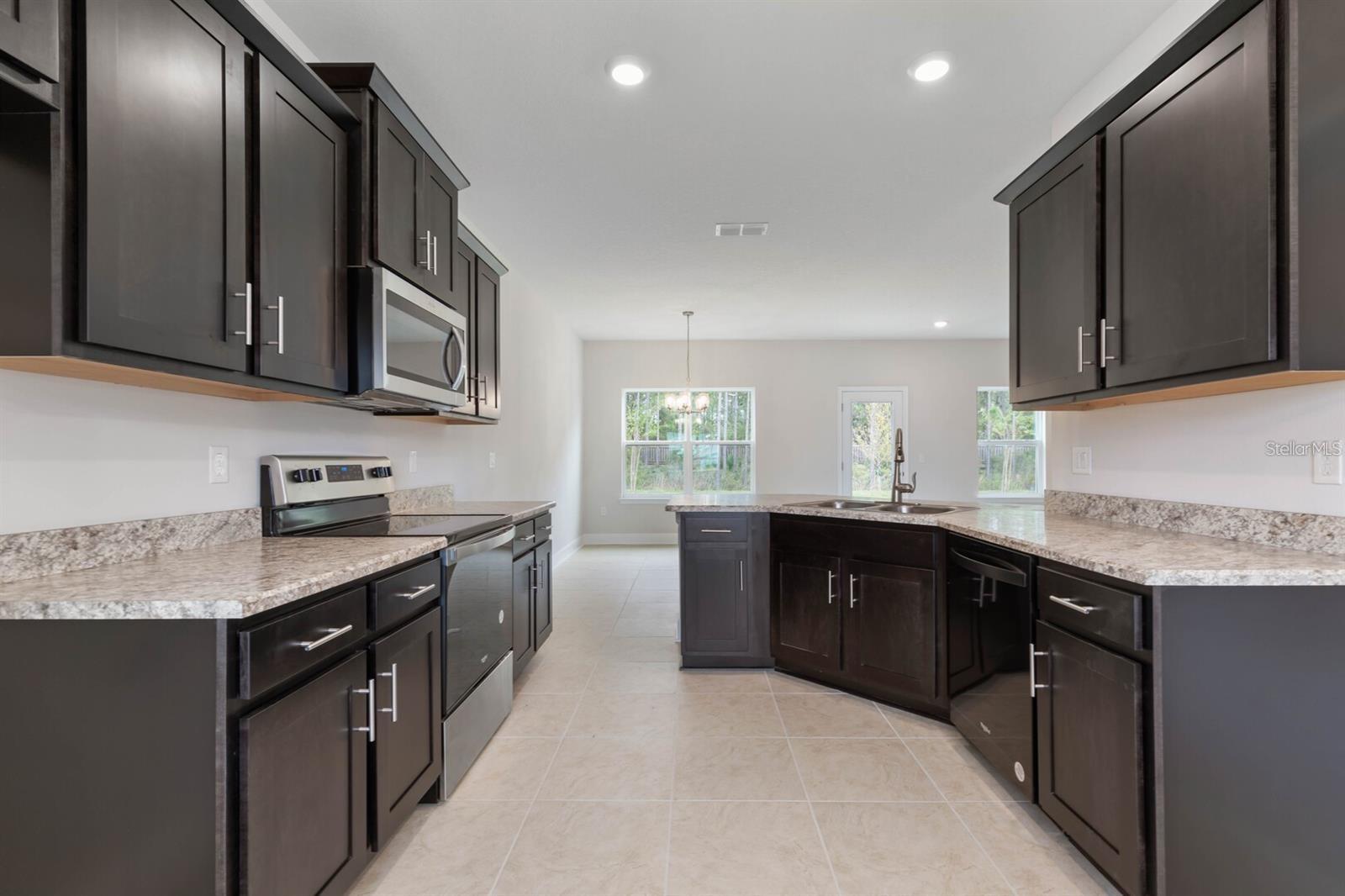 59 Radcliffe  Drive, FL