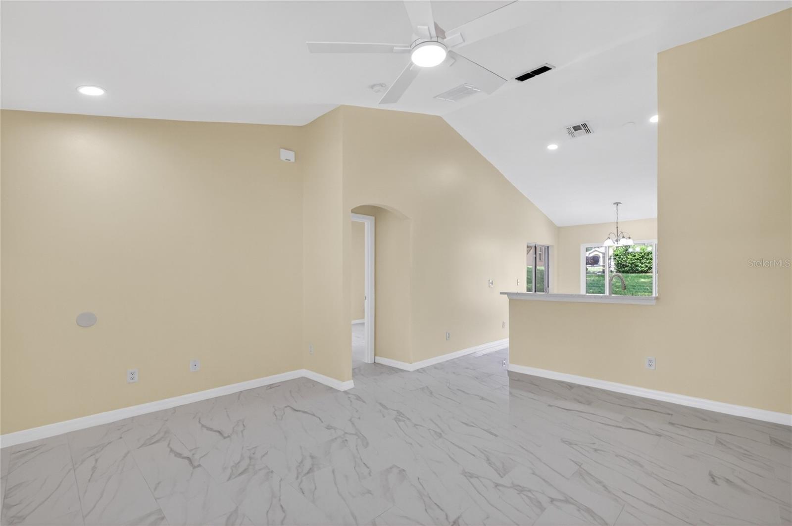 2717 Savannah Drive, FL