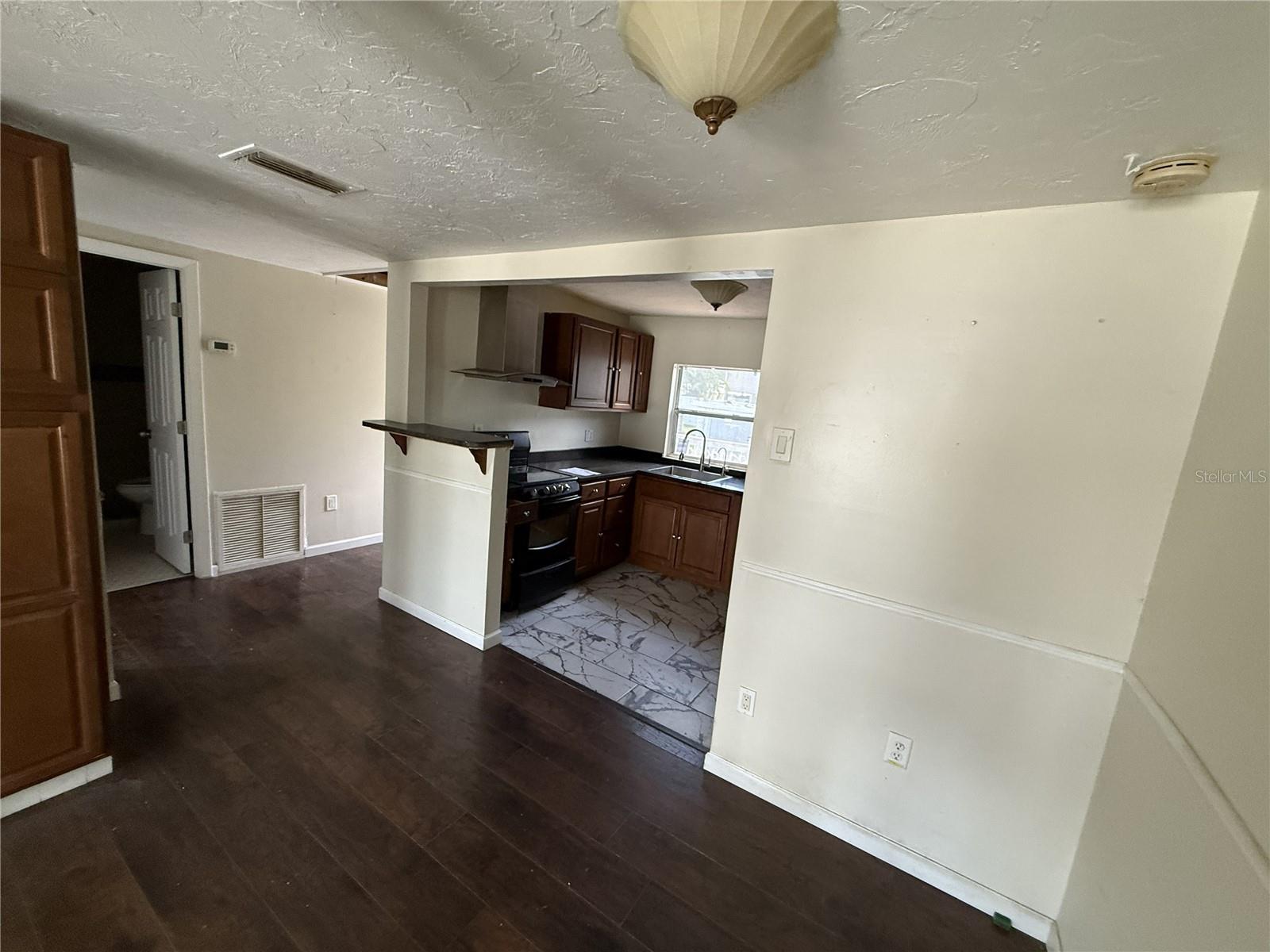 1810 9th Street, FL