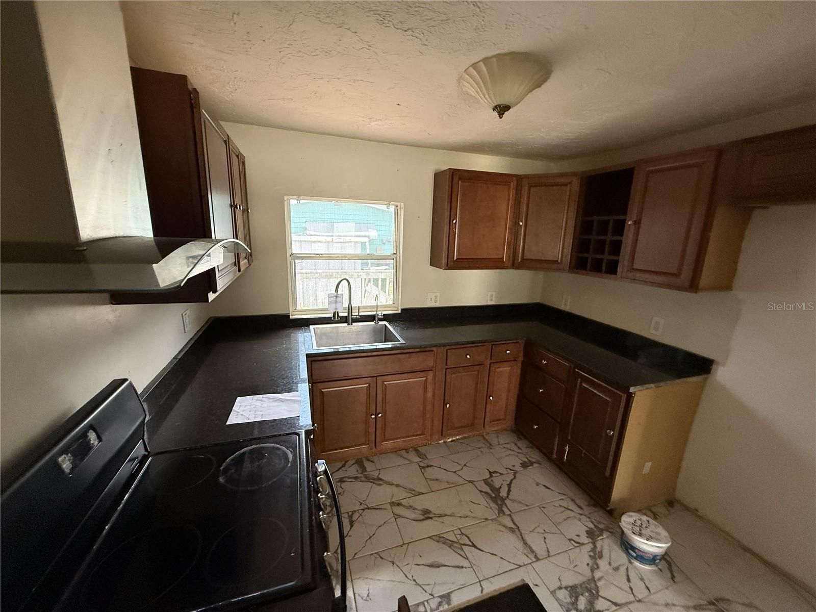 1810 9th Street, FL