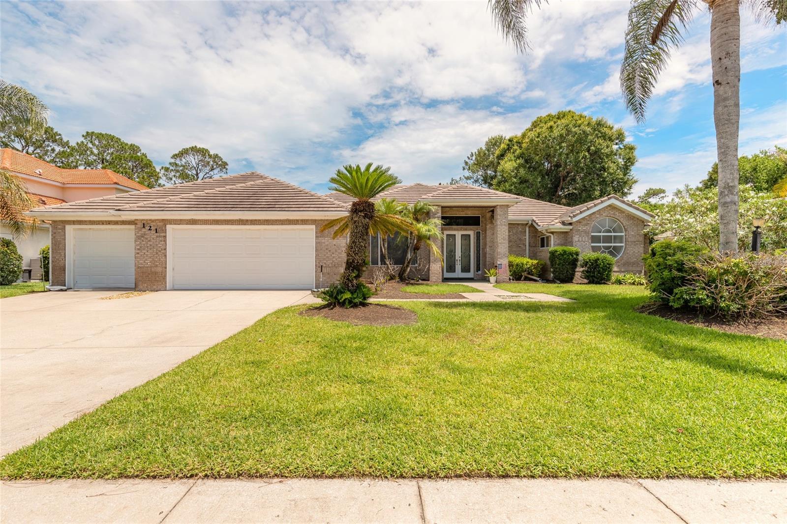 121 King Eider Court, FL