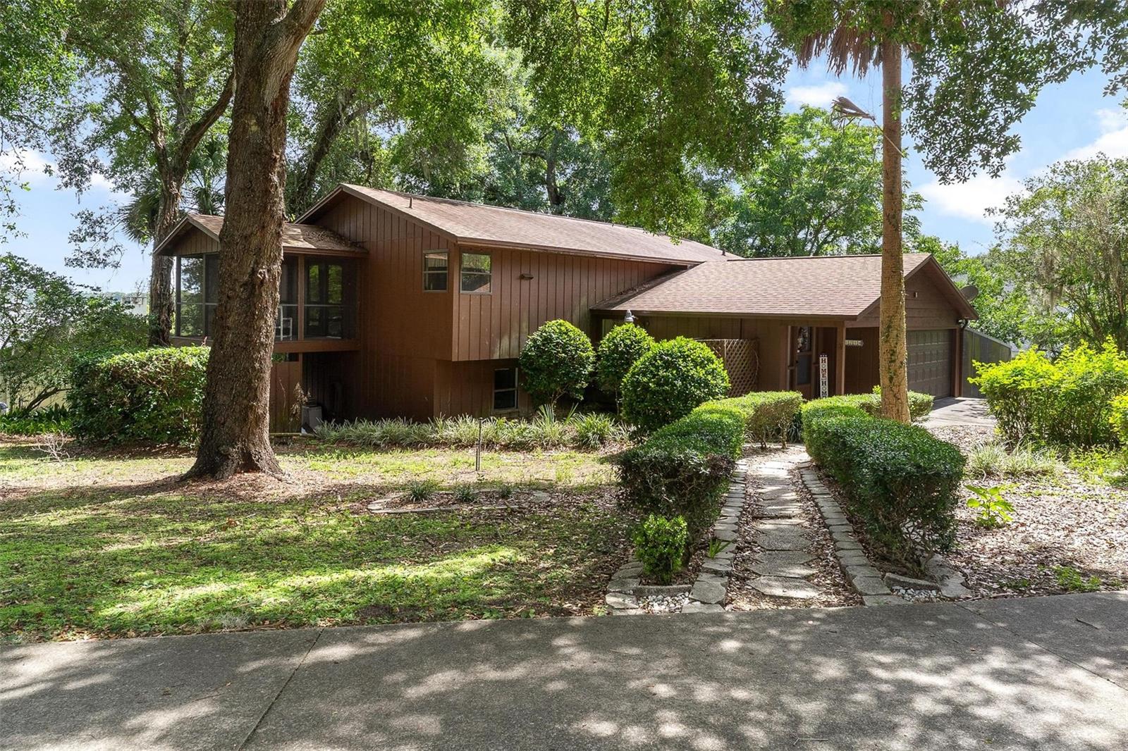 1214 Crooked Lake Place, FL