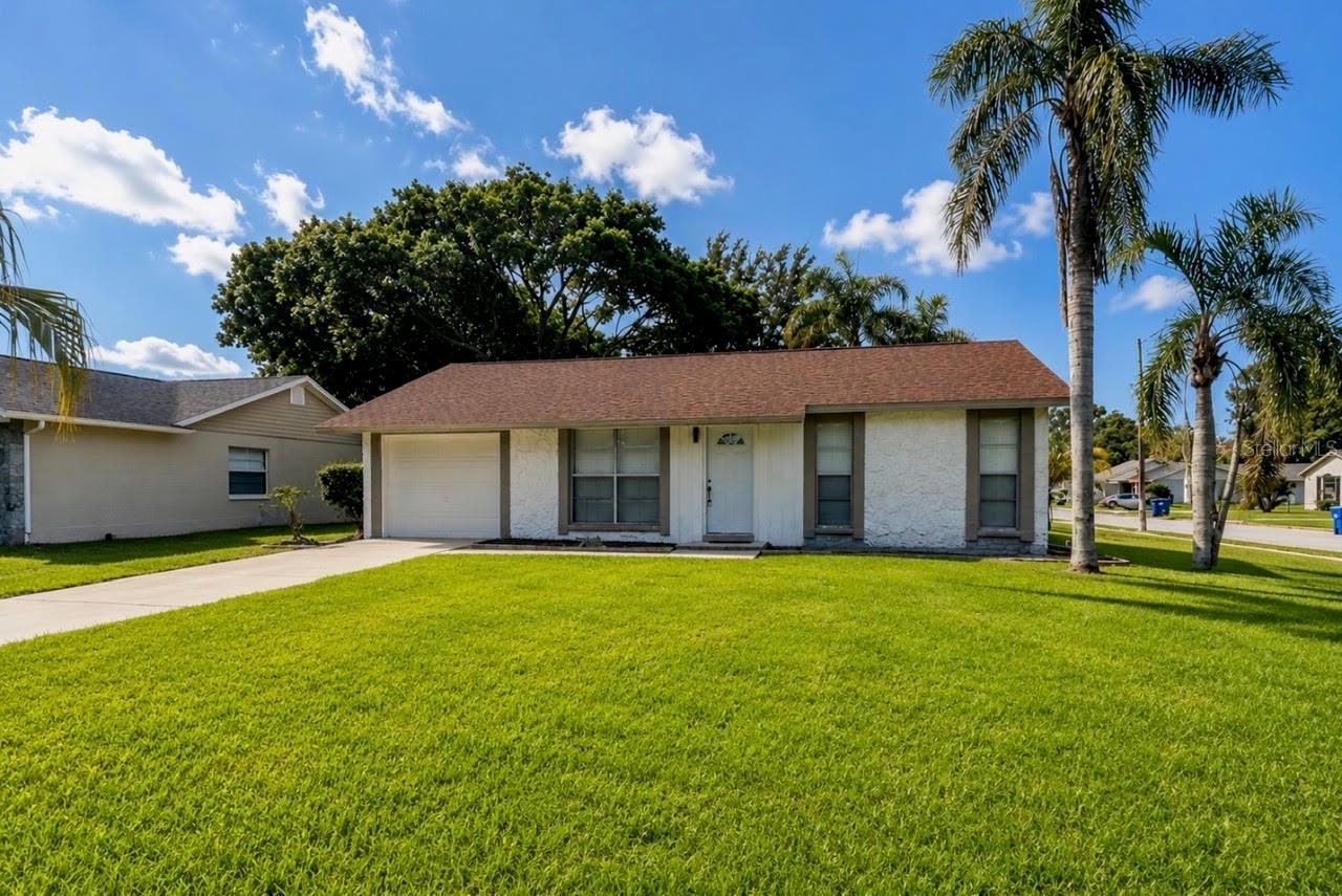 7020 Wentworth Way, FL