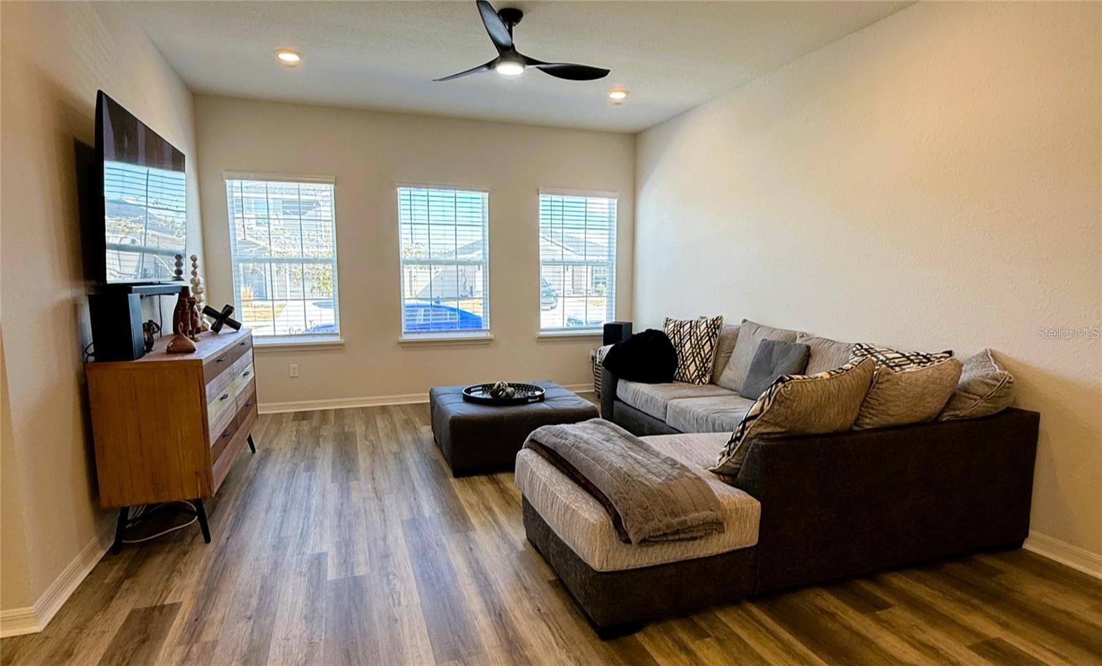 390 Windy Willow Way, FL