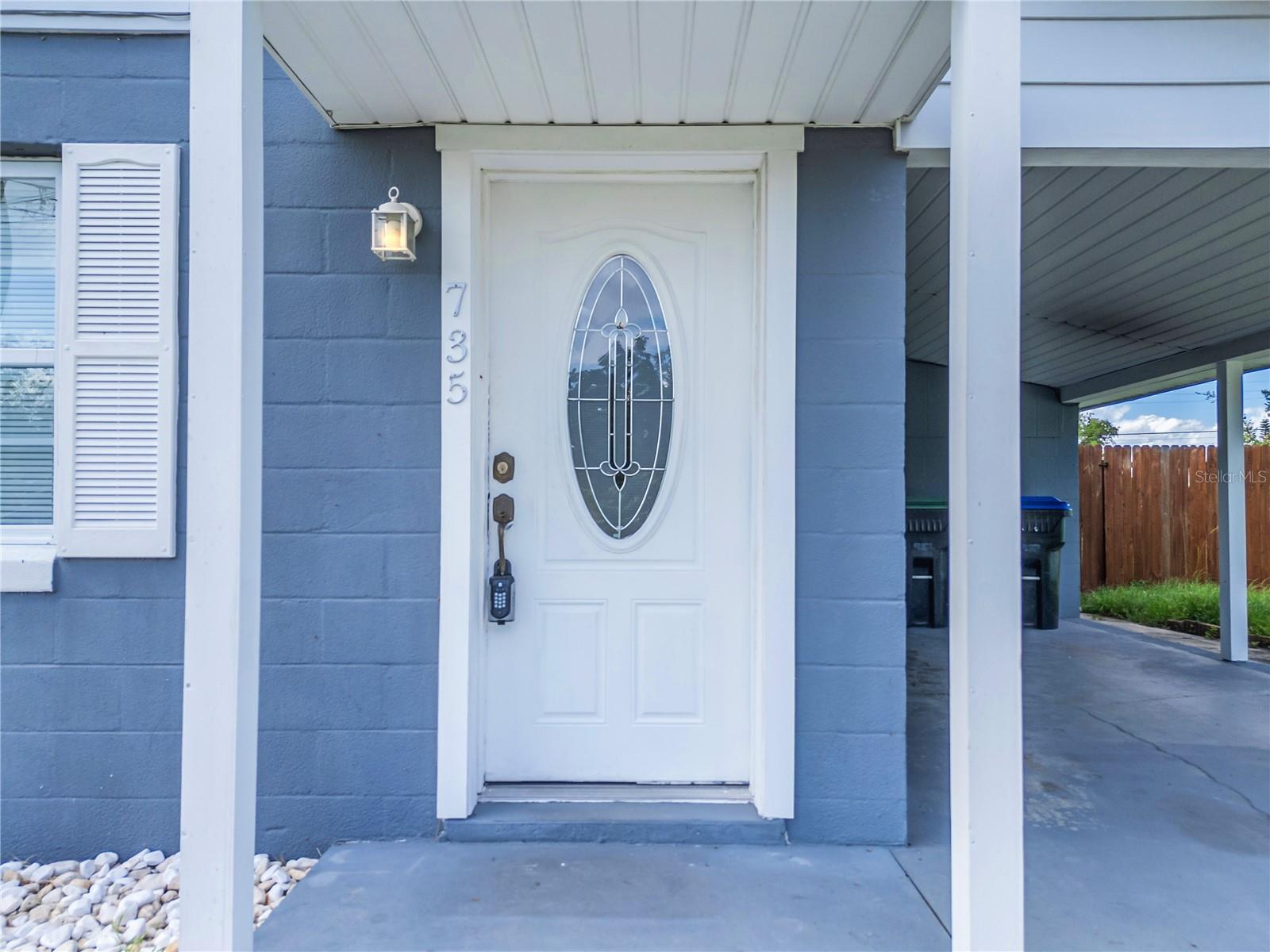 735 Alton Avenue, FL