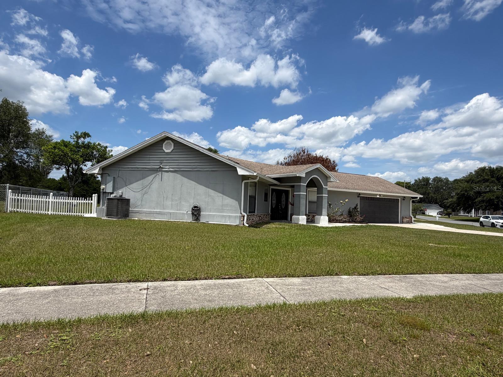 2356 Royale Oaks Boulevard, FL