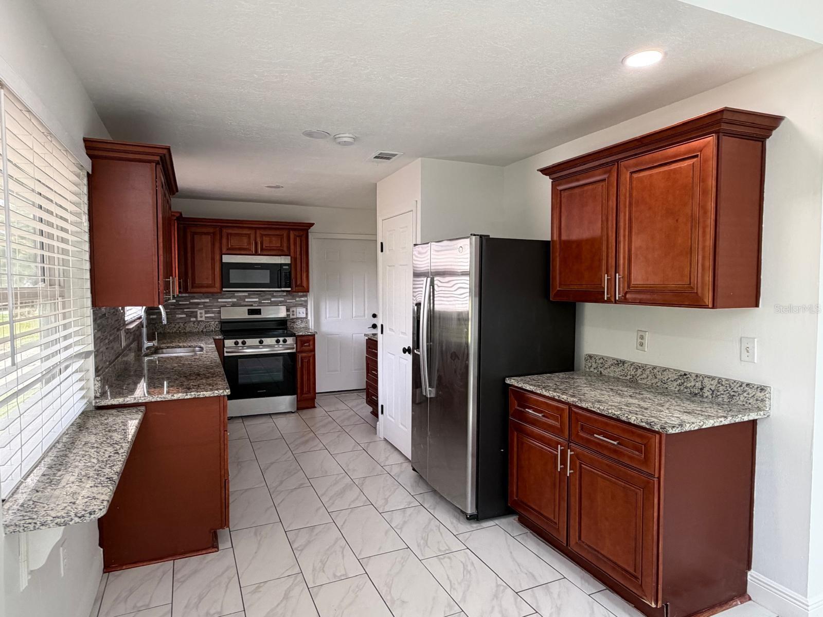 2356 Royale Oaks Boulevard, FL