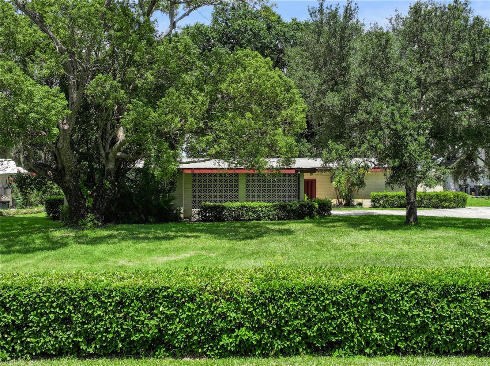 1210 Lake Hamilton Drive, FL