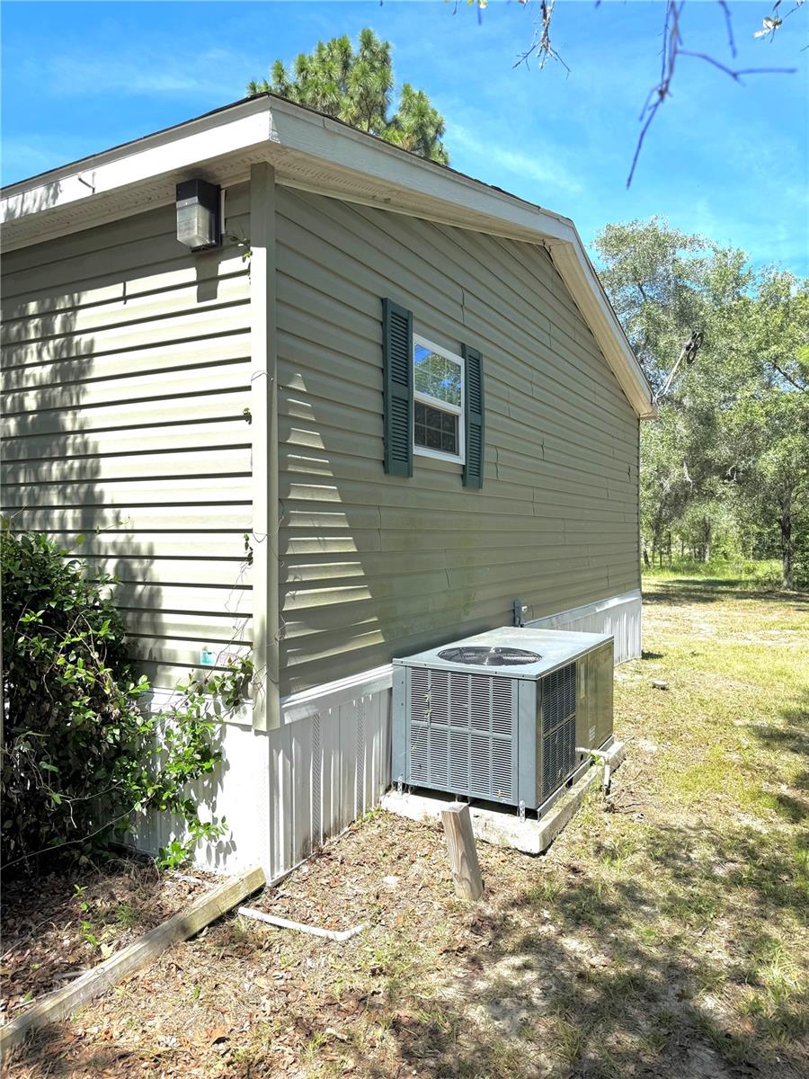 5331 122 Avenue, FL