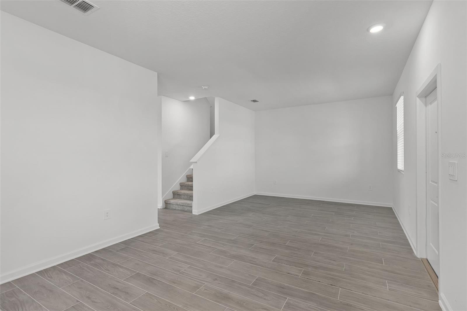 2563 Relaxing Lane, FL