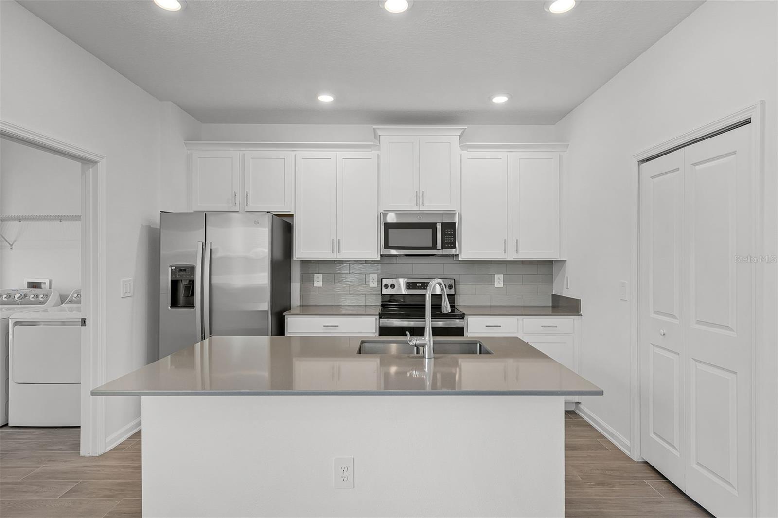 2563 Relaxing Lane, FL