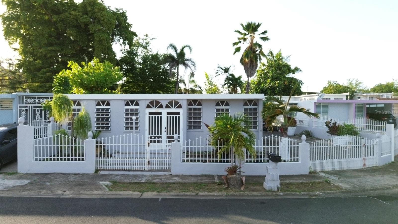 Urb. Villa Clarita G-4, PR