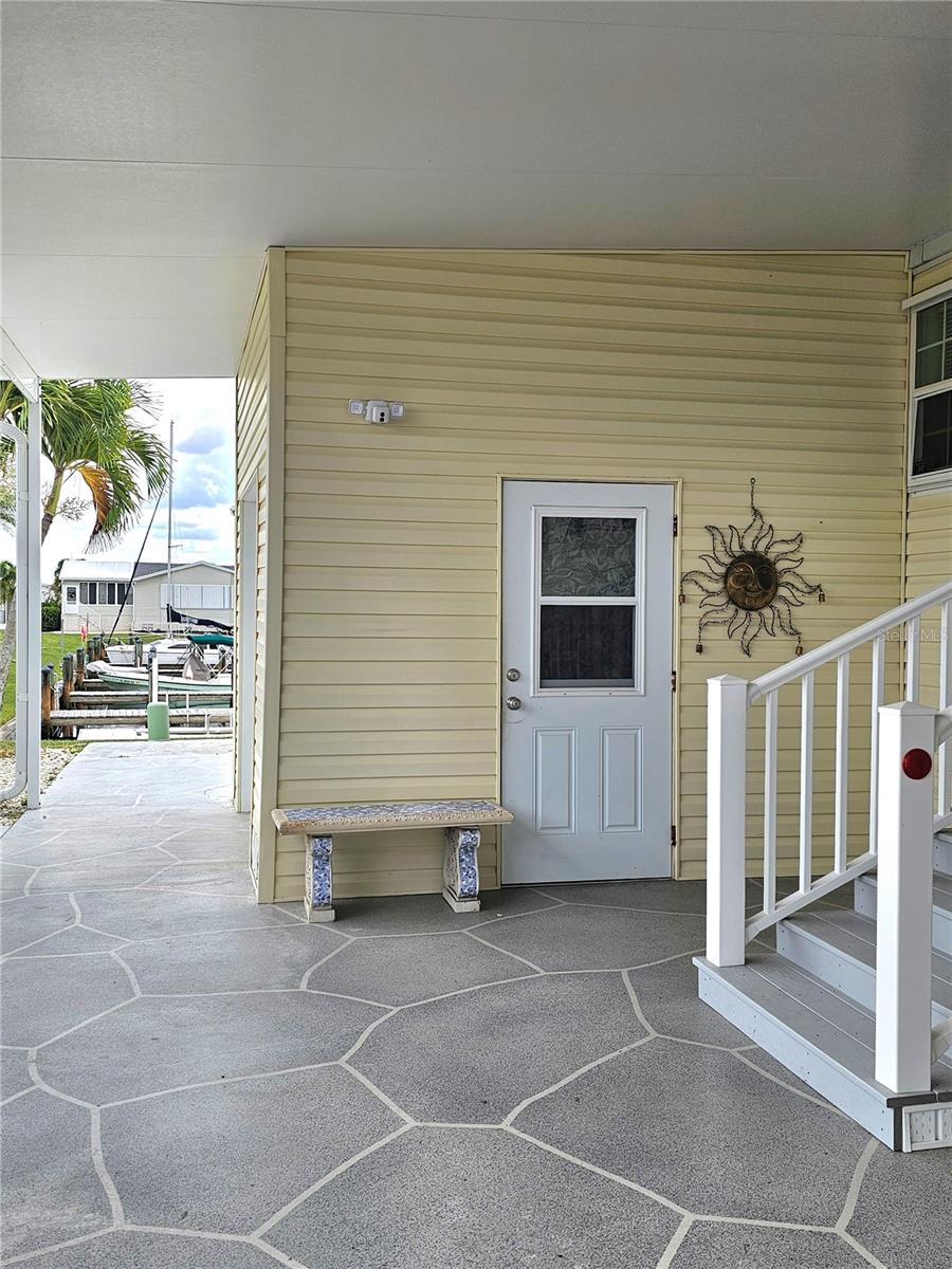 29 Brink Avenue, FL