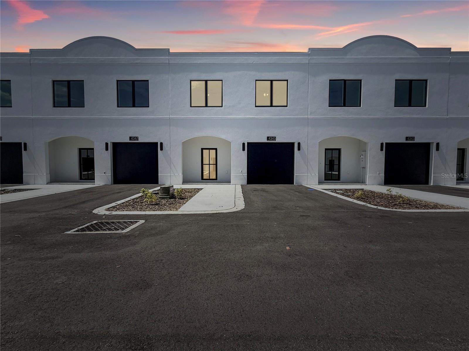 4345 Cambio Gardens Court, FL