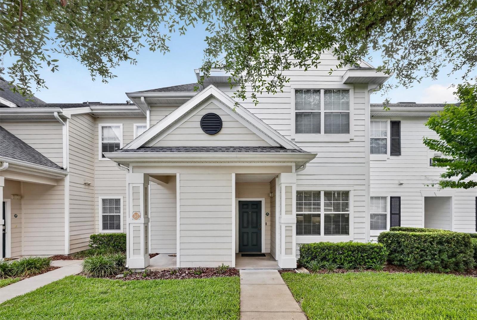 1300 Eastern Pecan Place, FL