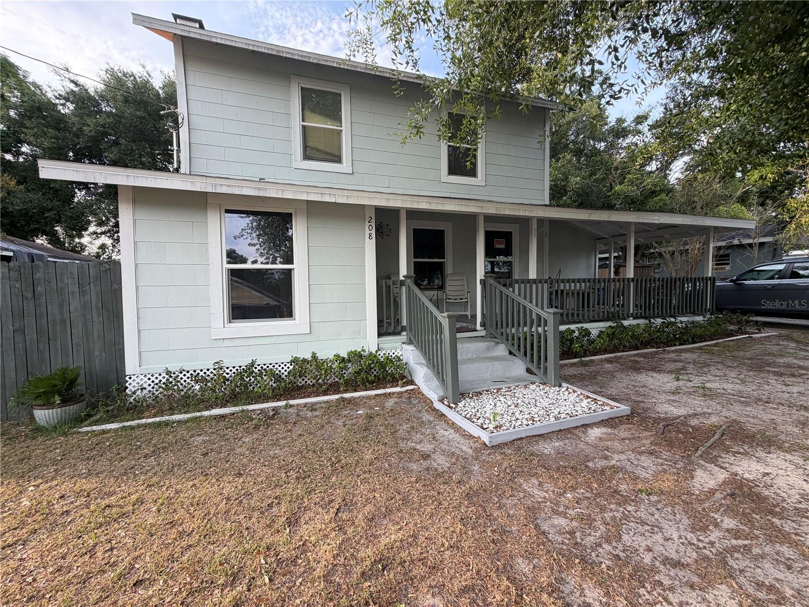 208 Weaver Avenue, FL