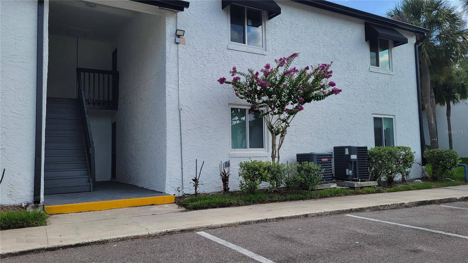 4403 Semoran Boulevard, FL