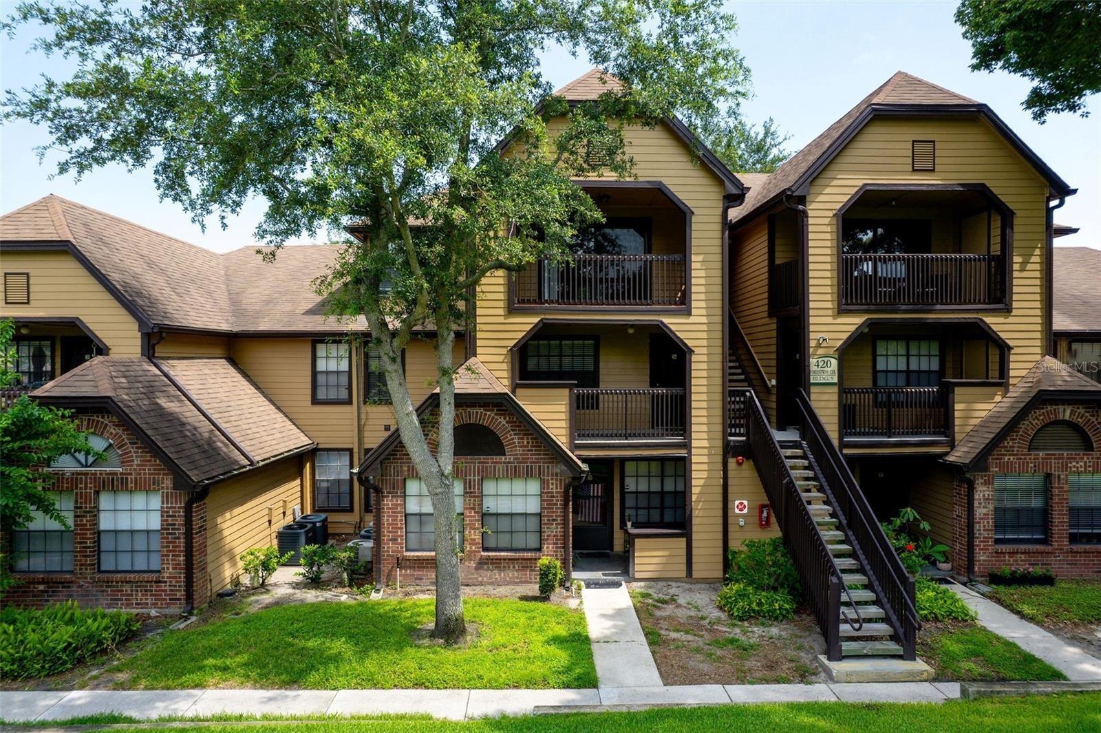 420 Forestway Circle, FL