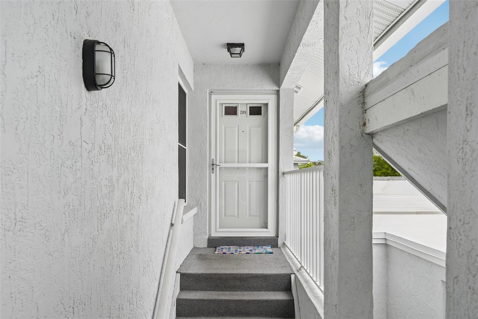 1041 Capri Isles Boulevard, FL
