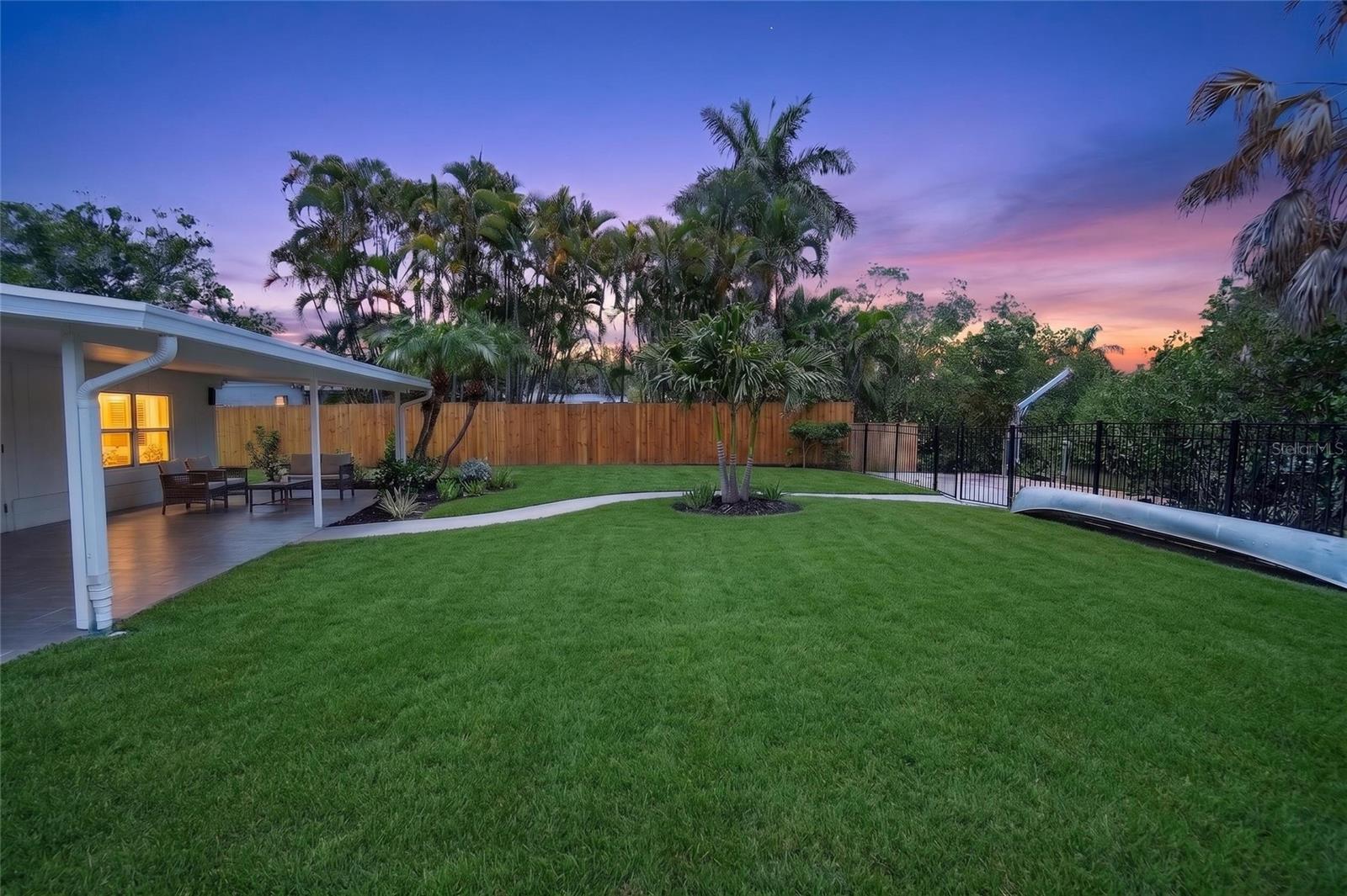 1524 Carson Circle, FL