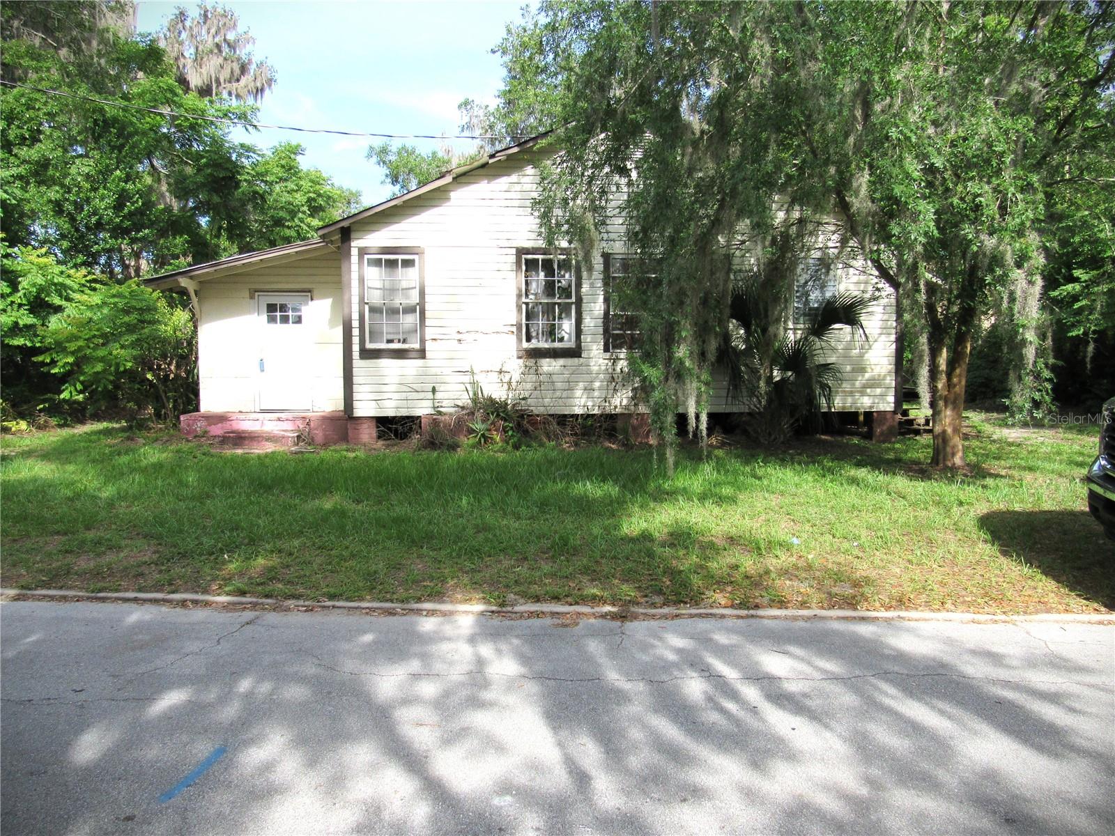 14 Lake Street, FL