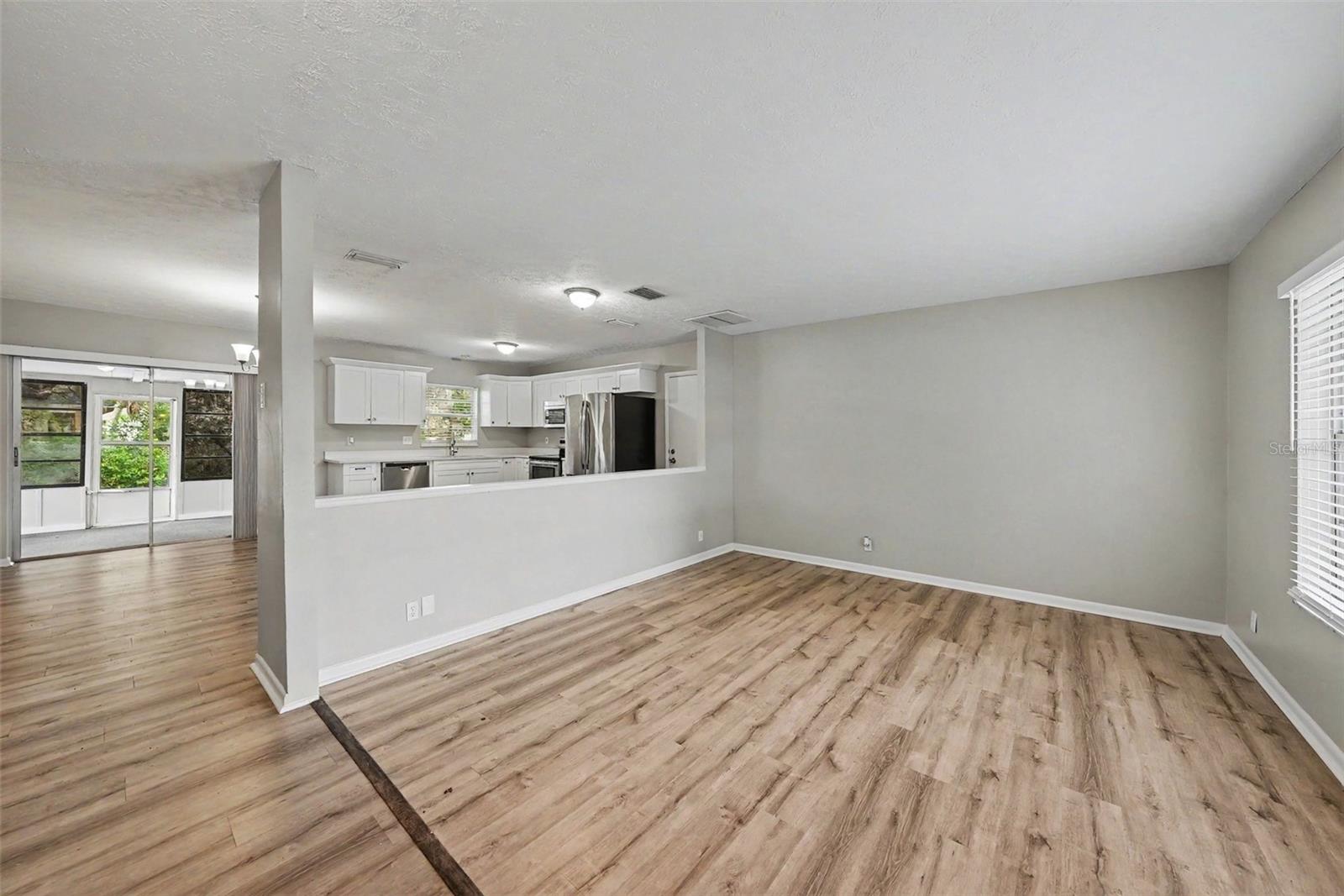 2264 Village Court, FL