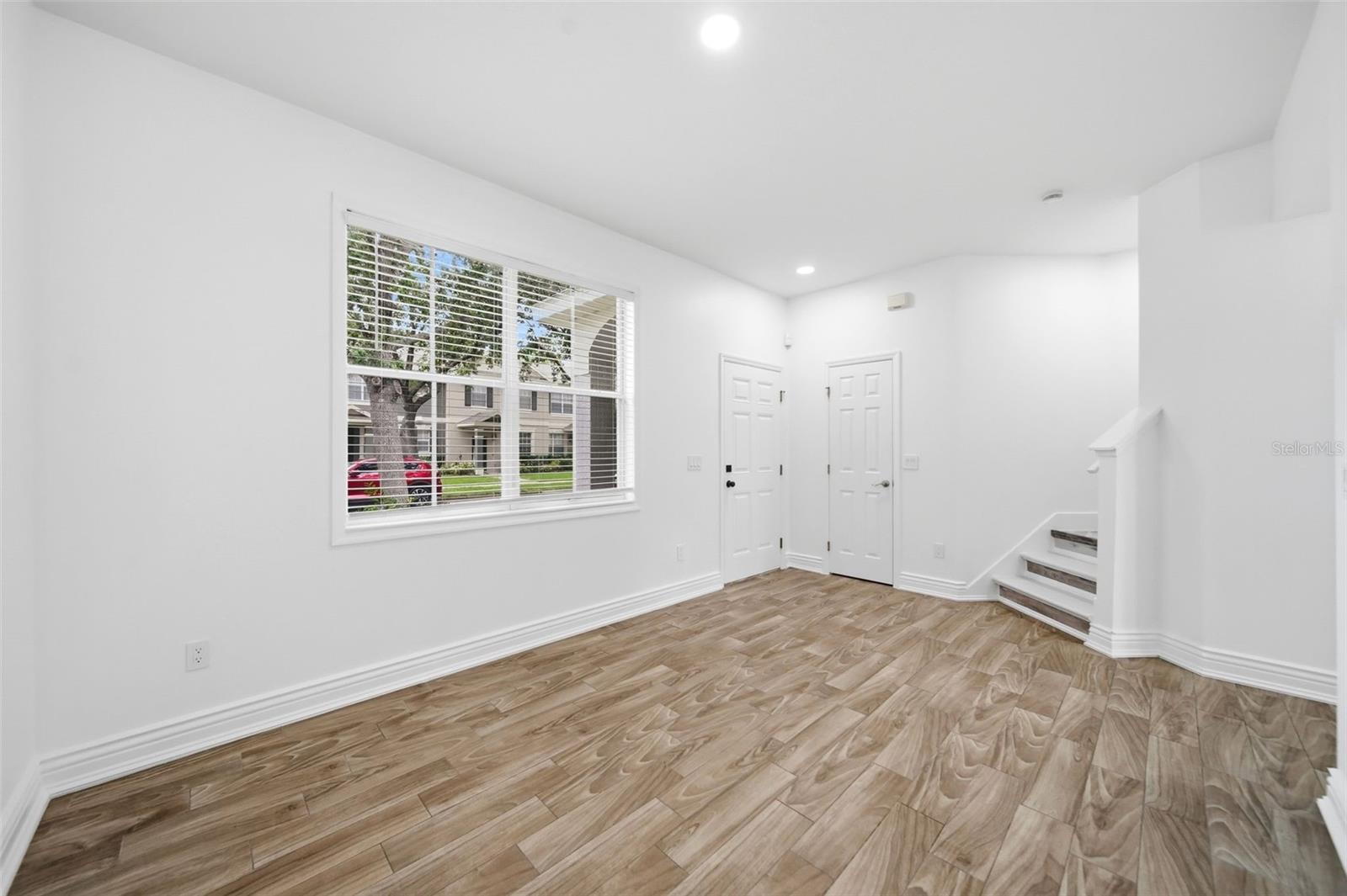 8821 Danforth Drive, FL