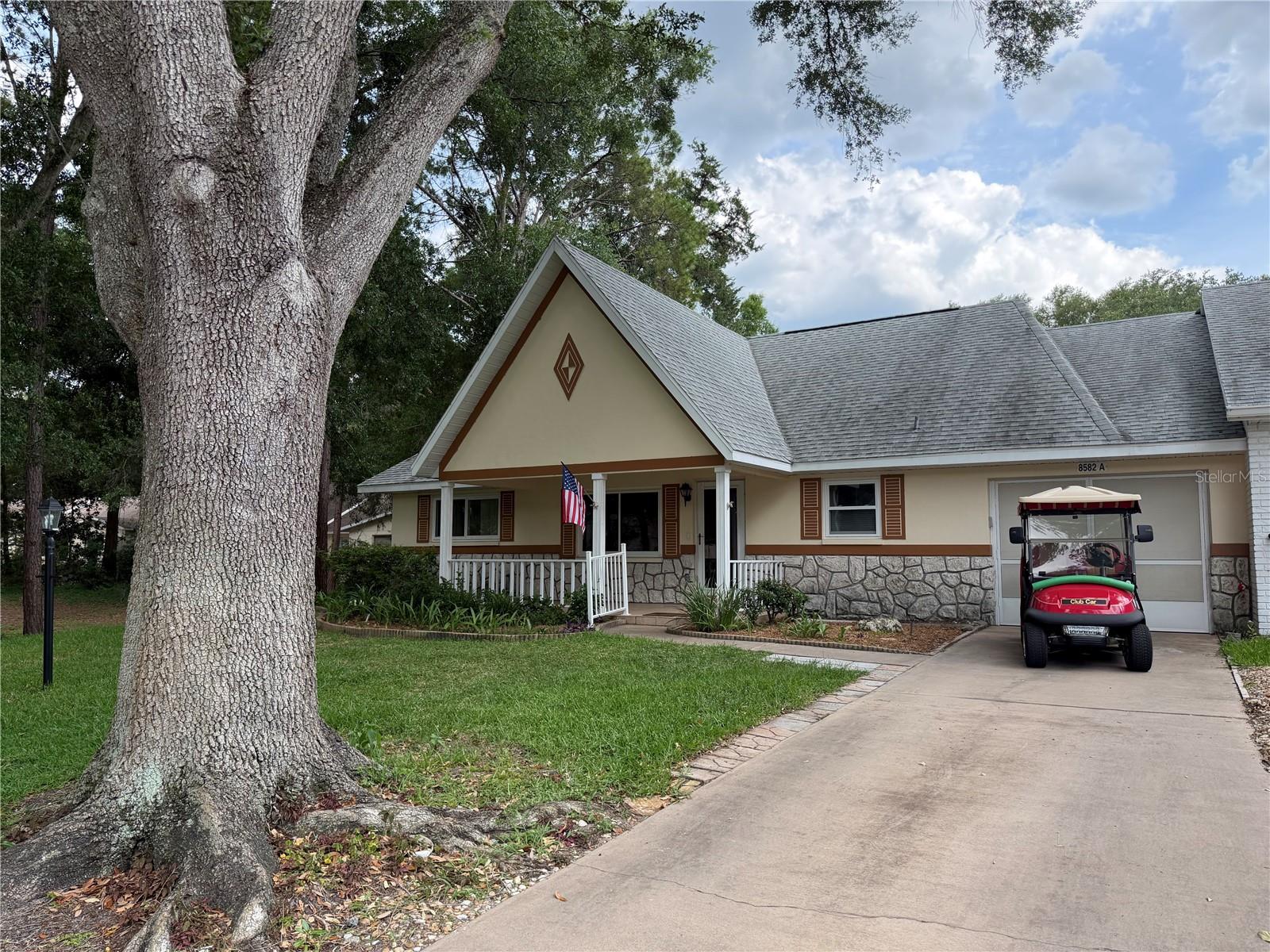 8582 90th Place, FL