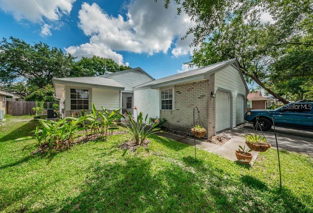 3165 Phlox Drive, FL