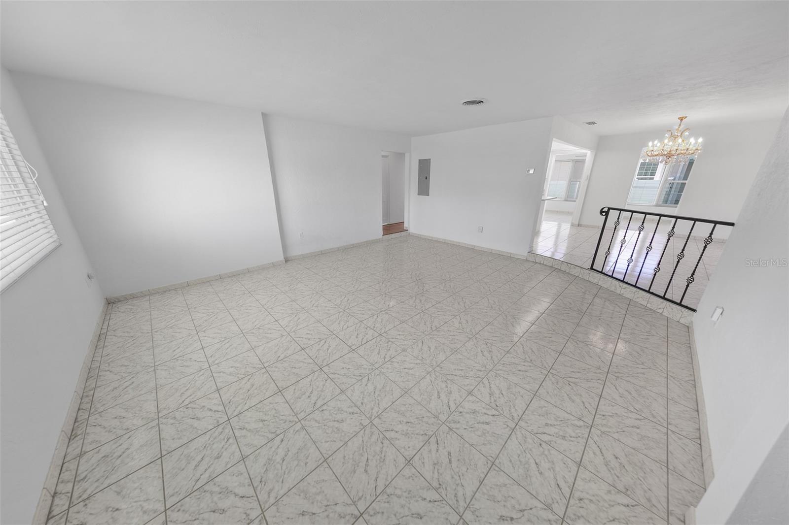 402 Seaview Avenue, FL
