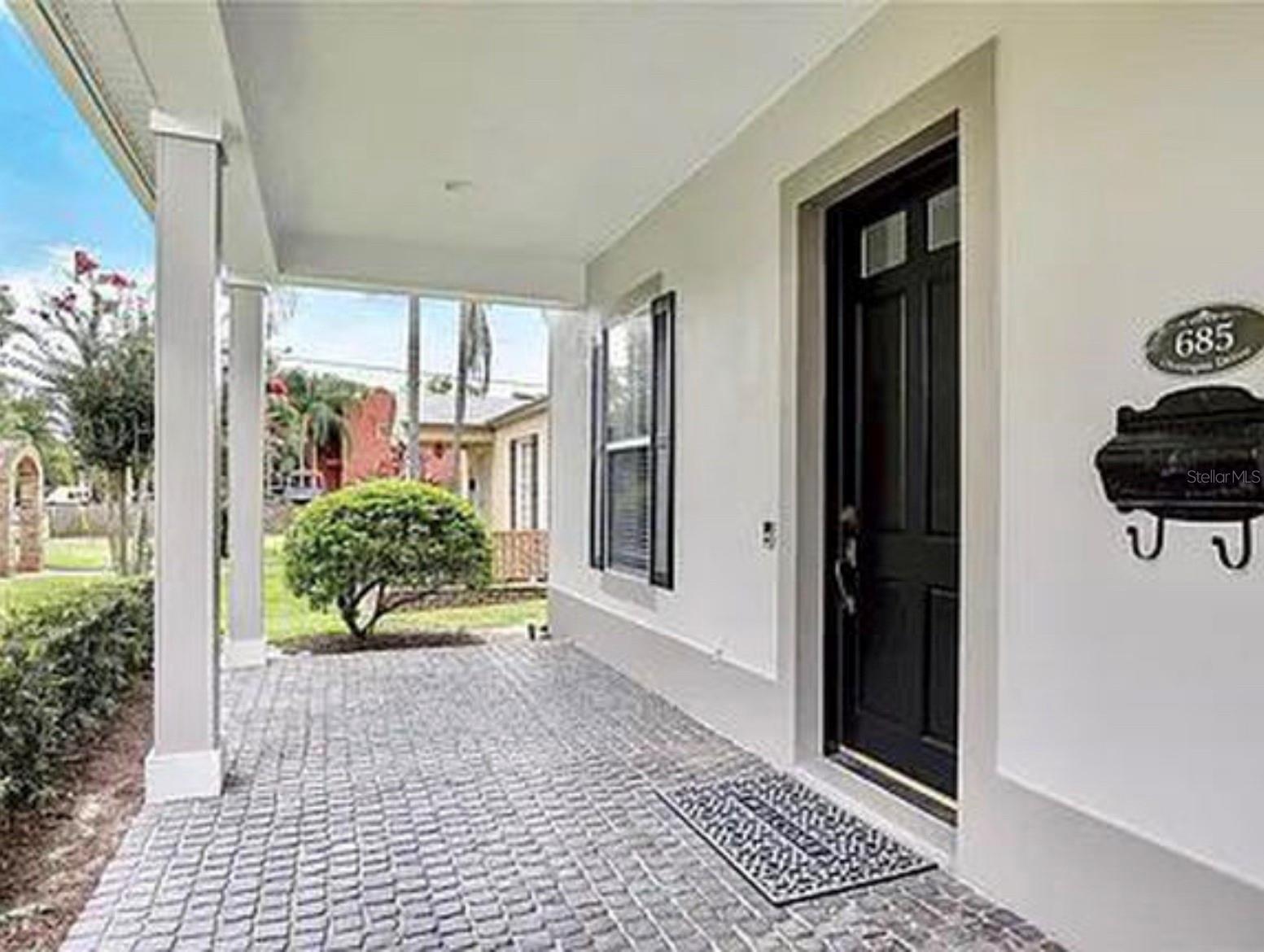 685 Overspin Drive, FL