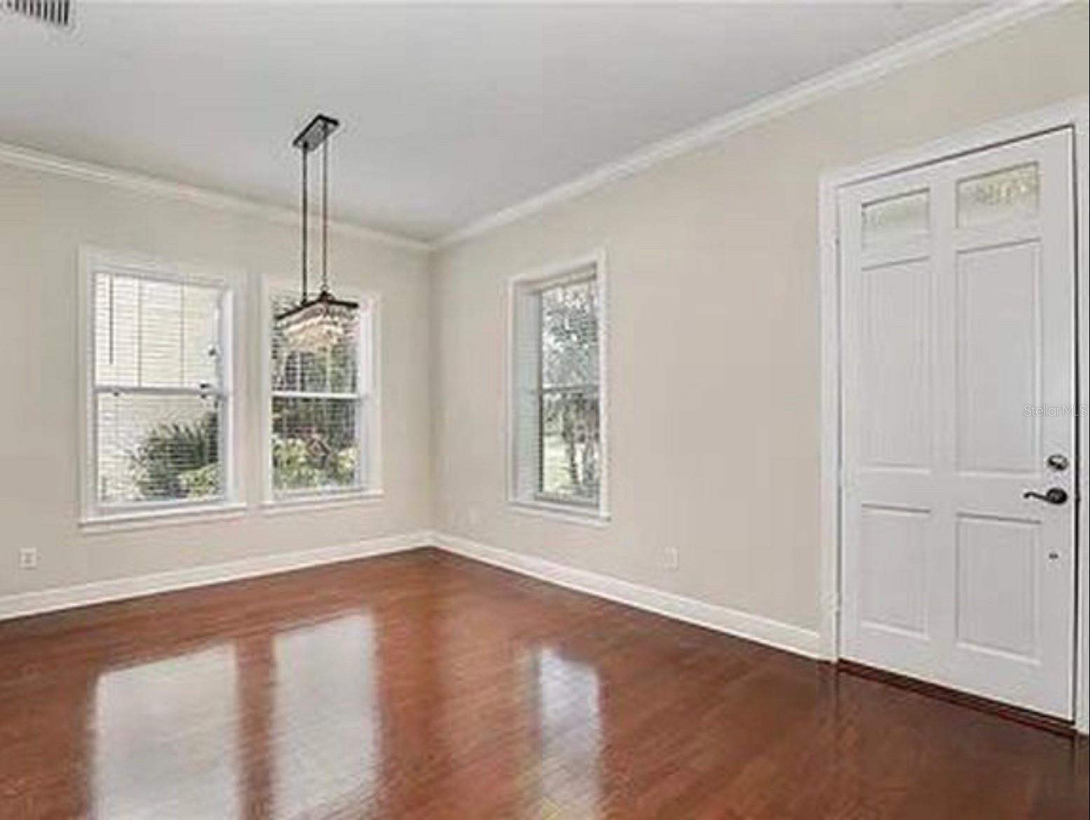 685 Overspin Drive, FL