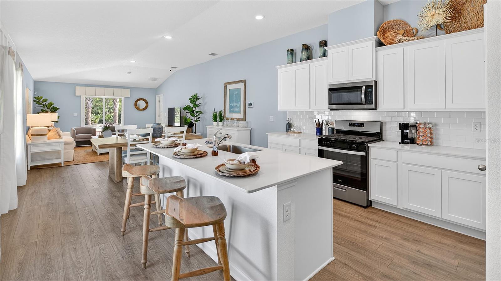 836 Grand Reserve Drive, FL