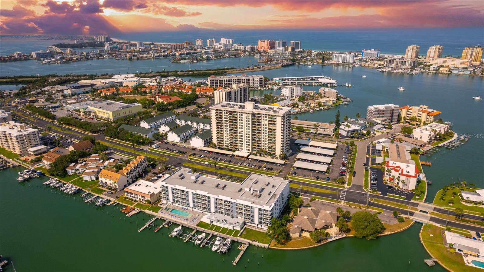 400 Island Way, FL