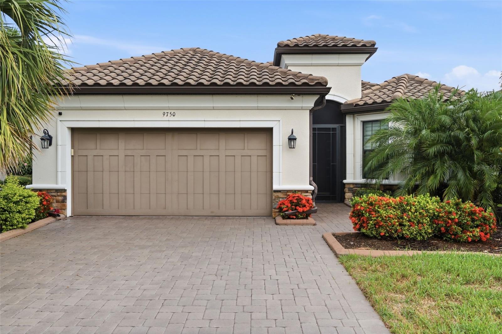 9750 Highland Park Place, FL