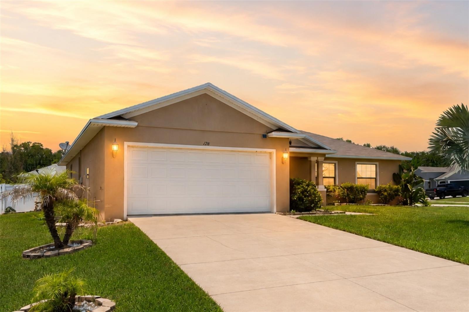 198 8th Street, FL