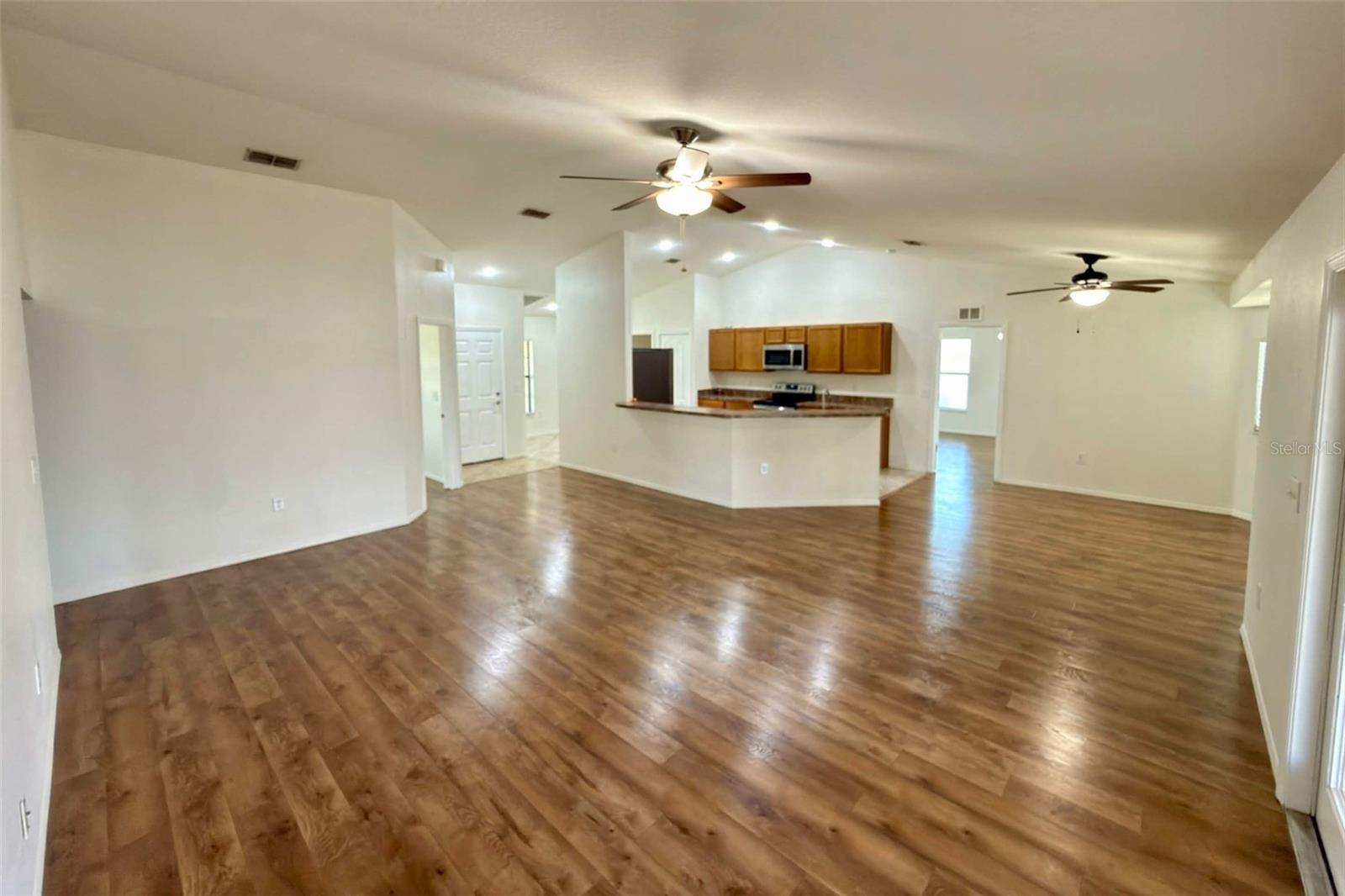 198 8th Street, FL