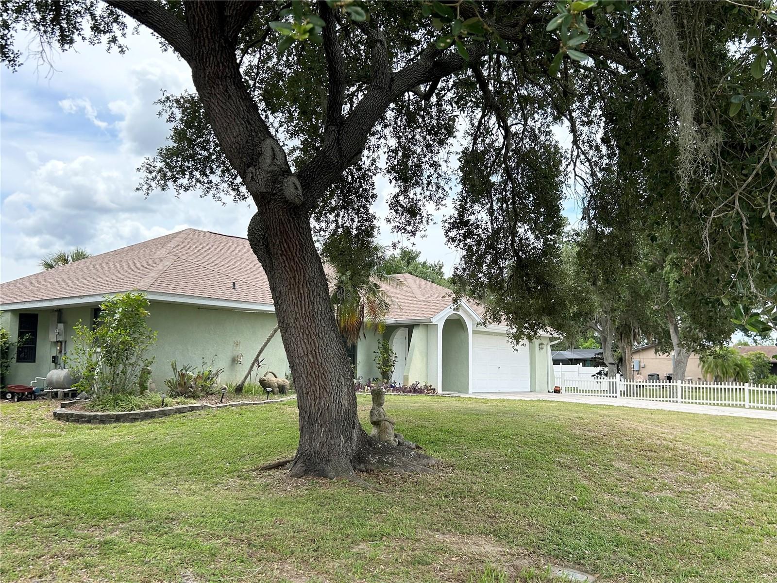 1034 Kensington Street, FL