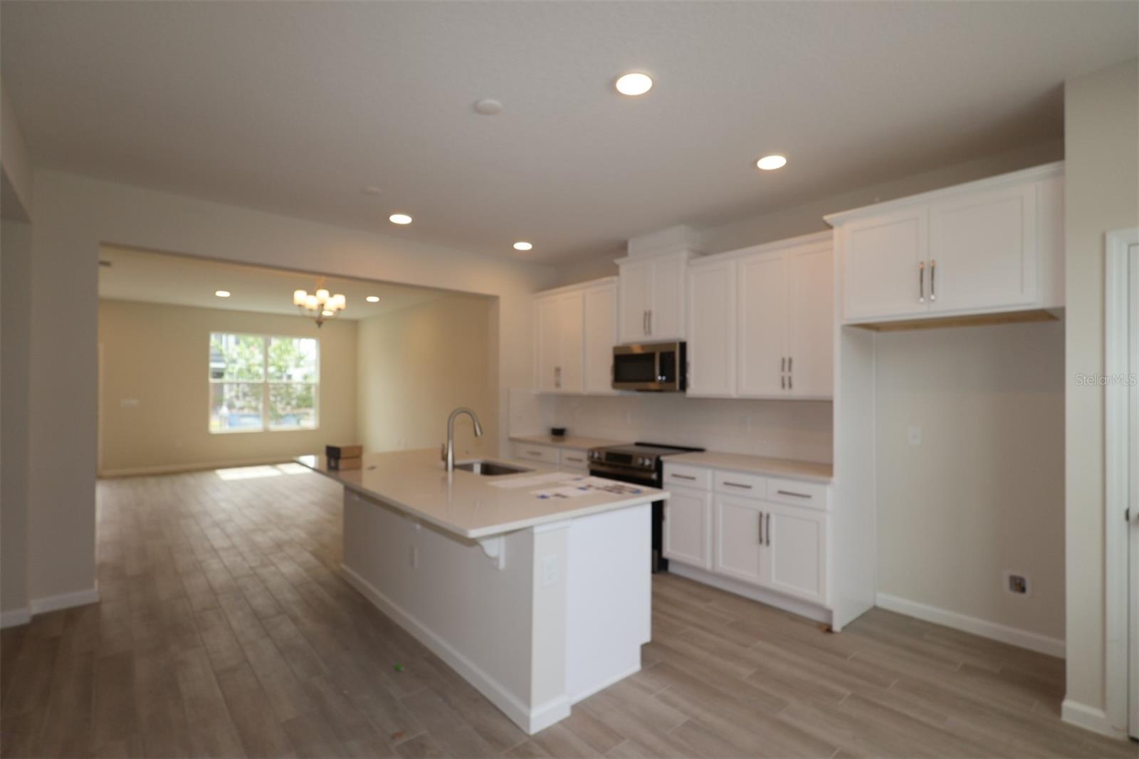 1346 Mount Royal Drive, FL