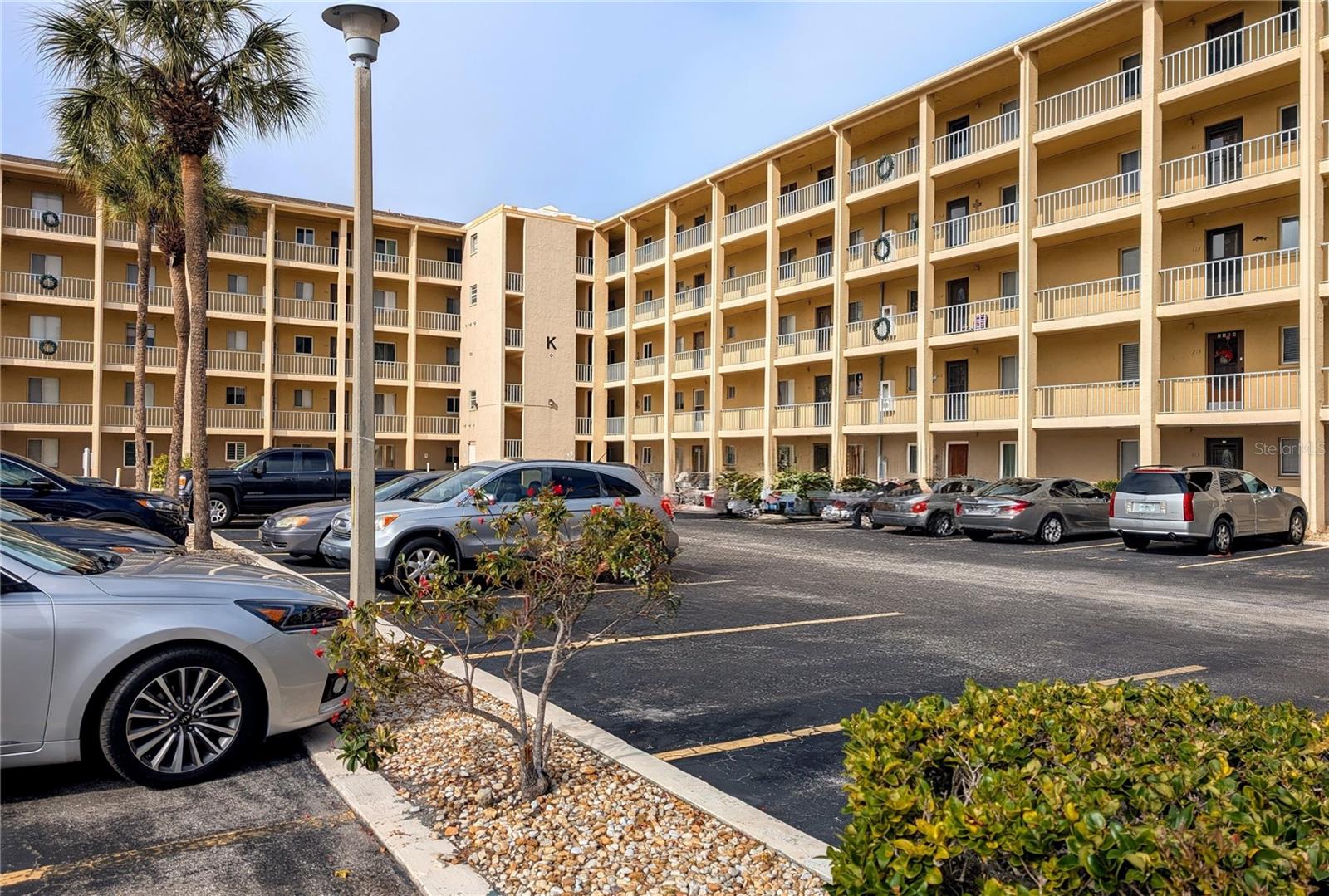 3564 Lake Bayshore Drive, FL